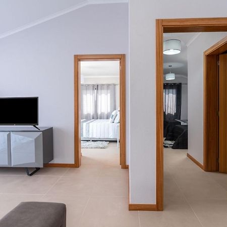 Casa Raimunda, Big Apartment With Amazing Views Arco da Calheta  Luaran gambar